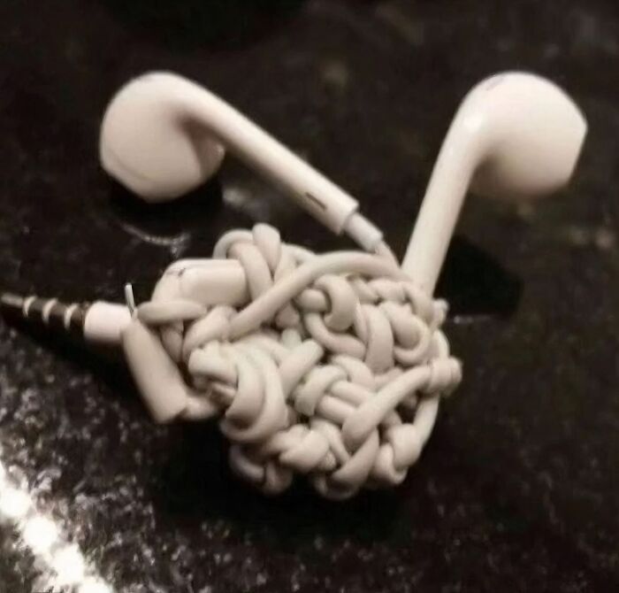 50 Of The Most Cursed Images For People Who Have A Higher Tolerance For Bizarreness (New Pics)