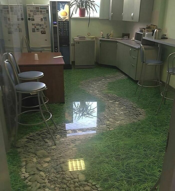 50 Of The Most Cursed Images For People Who Have A Higher Tolerance For Bizarreness (New Pics)