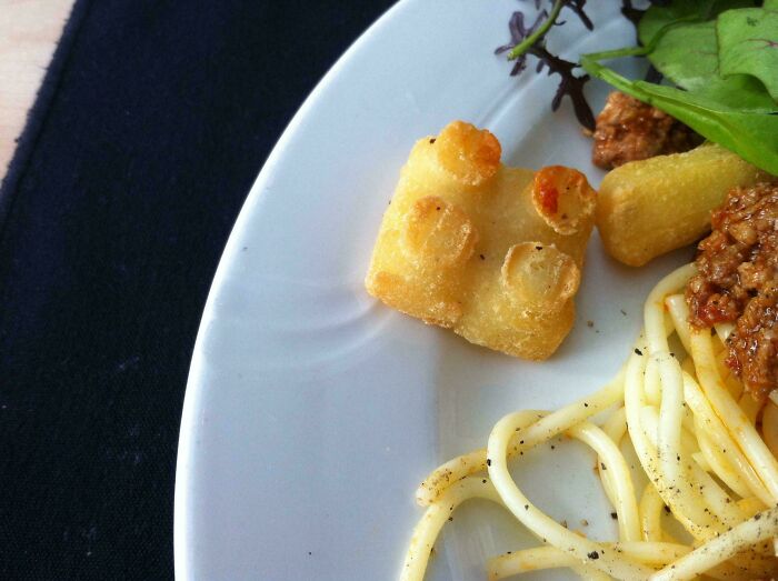 Así son las patatas fritas de Legoland en Dinamarca