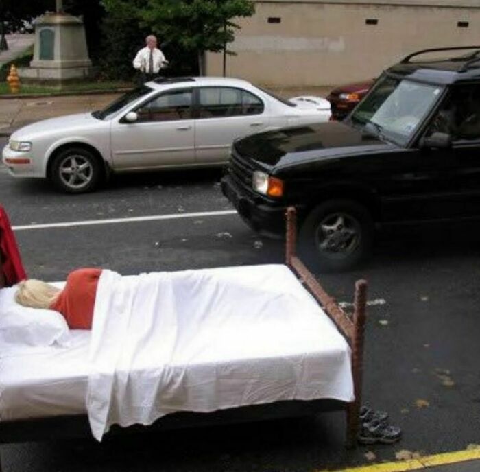 50 Of The Most Cursed Images For People Who Have A Higher Tolerance For Bizarreness (New Pics)