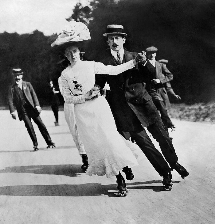 50 Unforgettable Historical Photos That Tell Stories Beyond Words