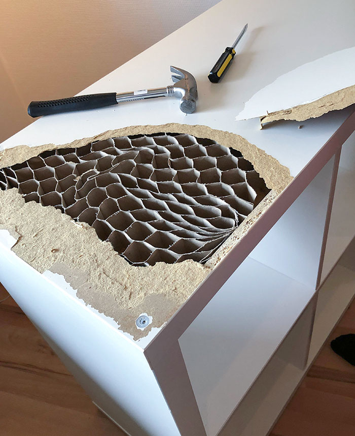 El interior de una estantería kallax del Ikea