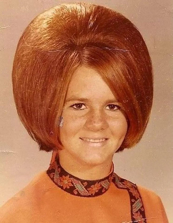 50 Women's Hairstyles From The 1960s That Range From Hilarious To Amazing