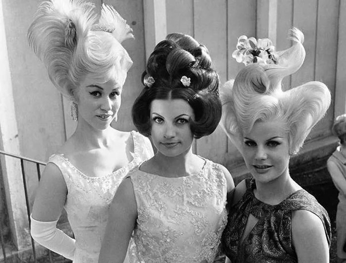50 Women's Hairstyles From The 1960s That Range From Hilarious To Amazing