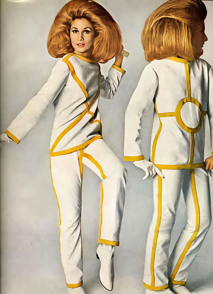 50 Women's Hairstyles From The 1960s That Range From Hilarious To Amazing