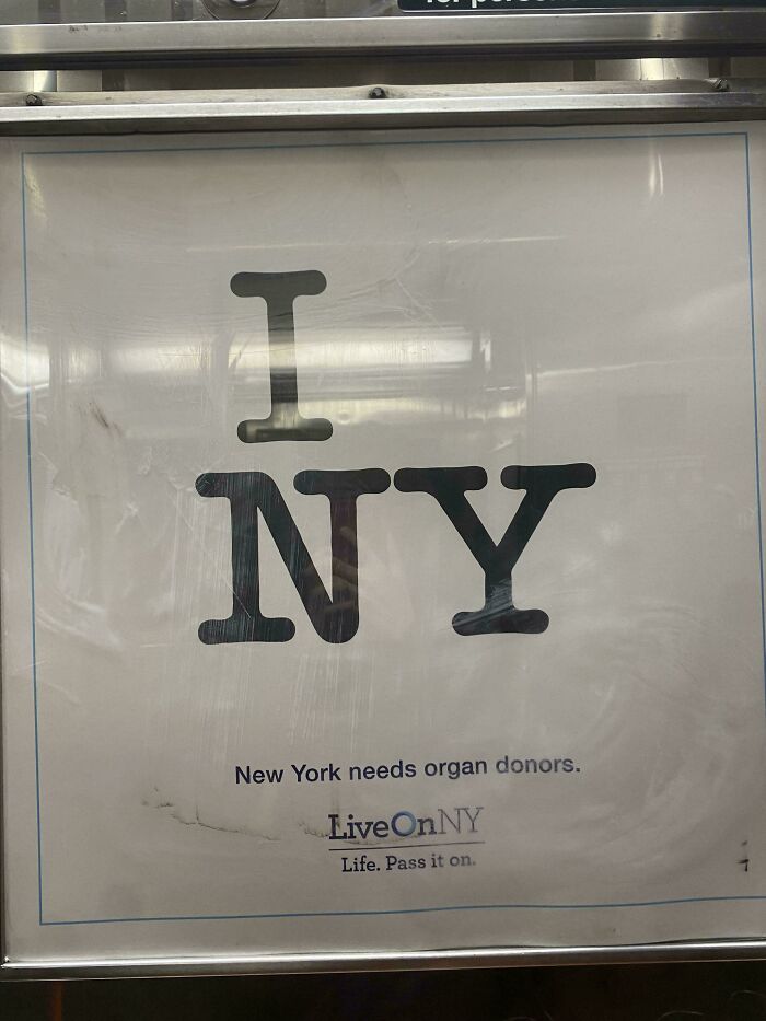 Publicidad sobre donación de órganos en el metro de Nueva York