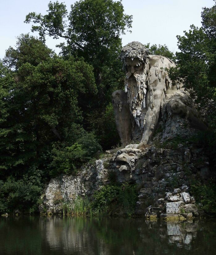 Colosso Dell'appennino