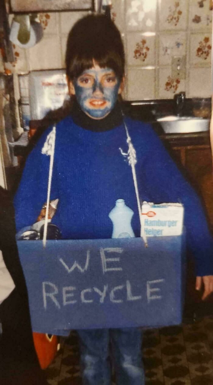 1989, Estaba tan emocionado por el inicio del nuevo programa de reciclaje que quise ser un reciclador en Halloween.