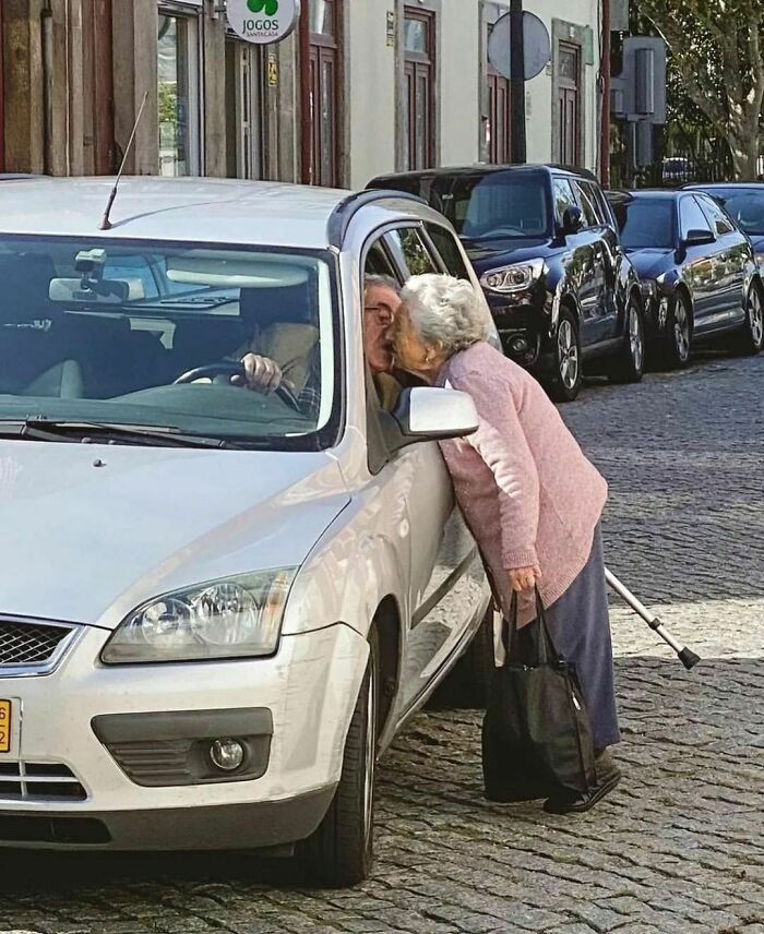 50 Delightfully Random Photos To Make Your Day A Little Brighter