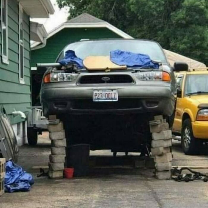 40 Times People Had Such Wild Solutions To Problems, They Ended Up On The “Anything Gone Wrong” Page