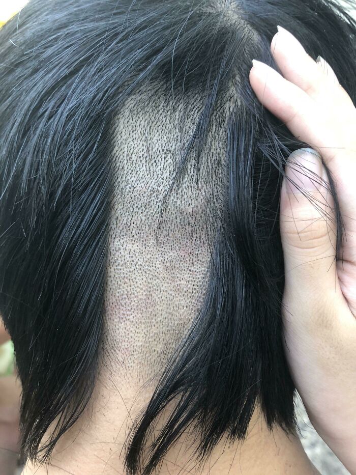 Mi mamá cometió un error al cortarme el cabello