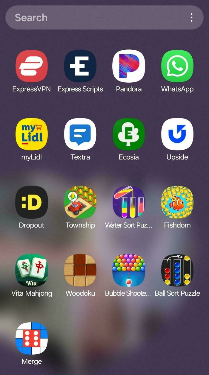 Cada vez que mi teléfono se actualiza se descargan un montón de estos juegos 