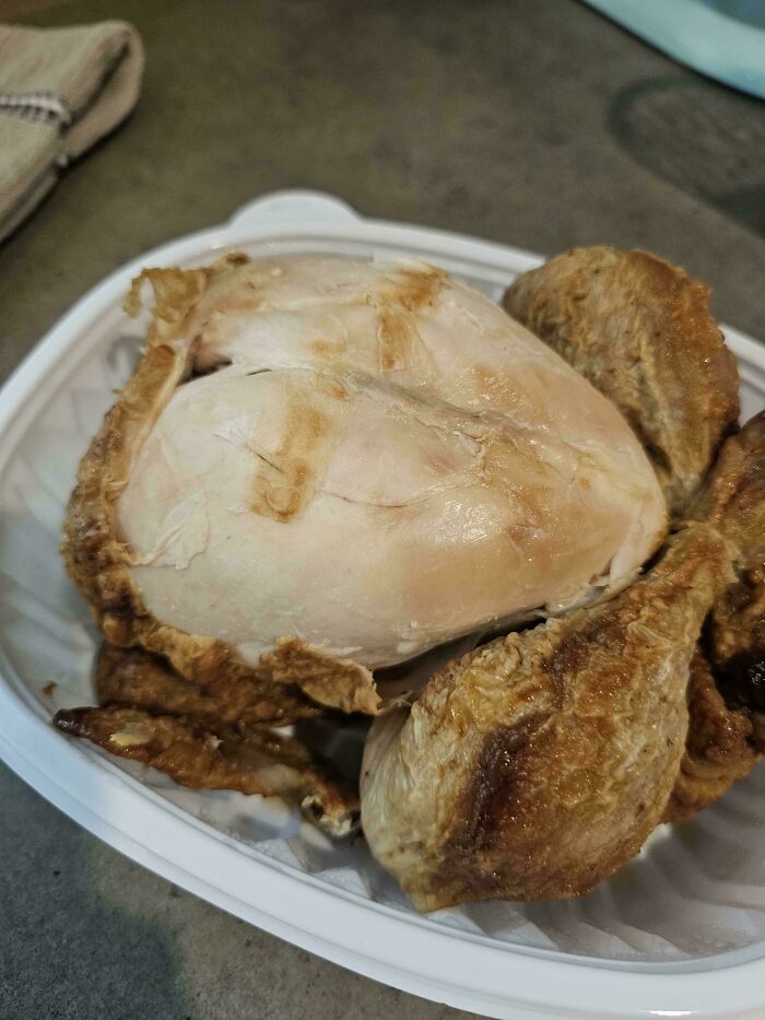 Mi novio se comió toda la piel de nuestro pollo asado