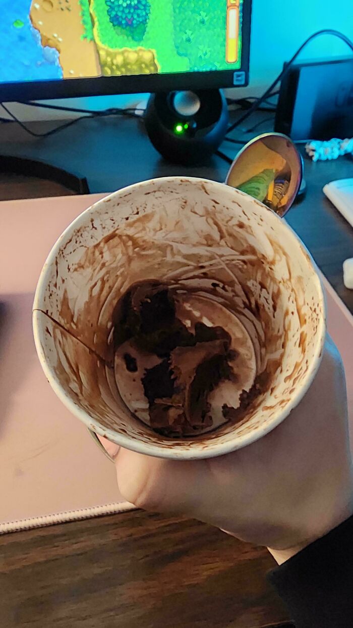 La cantidad de helado que me ha dejado...
