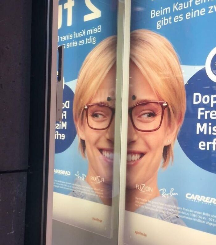 Una vez más, no pensaron bien la ubicación del anuncio 