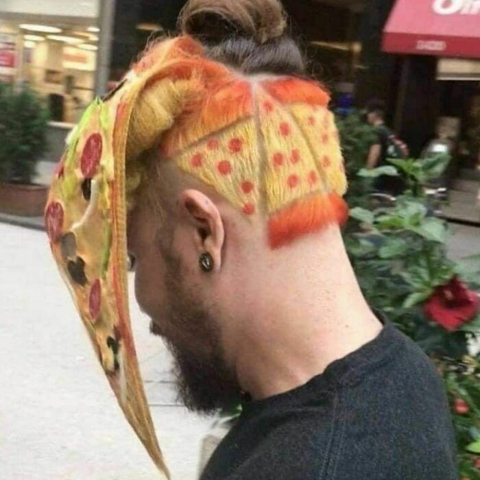 50 Of The Most Cursed Images For People Who Have A Higher Tolerance For Weirdness
