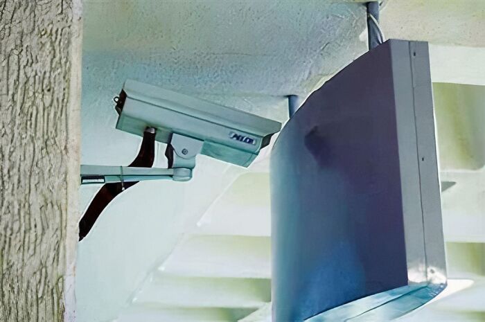 50 Examples Proving That Not All Engineers Are That Smart