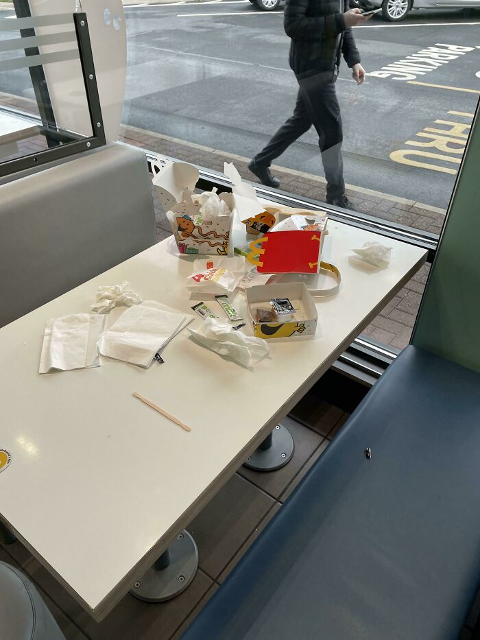 Limpia tu mesa