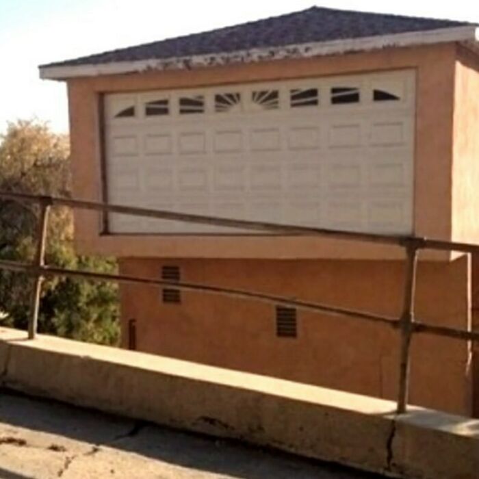 30 Funny Fails From Workers Who Live By The “Not My Job” Philosophy