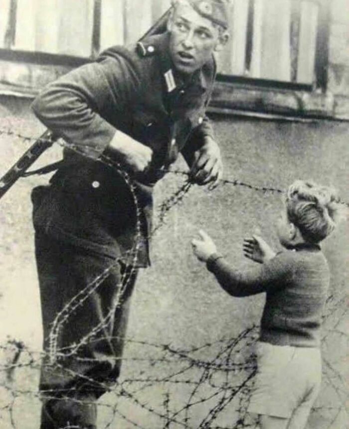 50 Fascinating History Facts And Pics To Leave You Intrigued