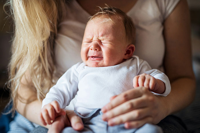 25 empleados de maternidades revelaron los casos más impactantes de personas no aptas para ser padres