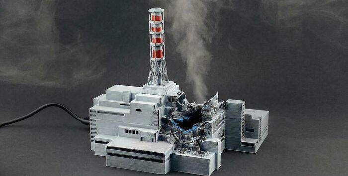 Humidificador en forma de la central de Chernobyl, a la venta en Etsy