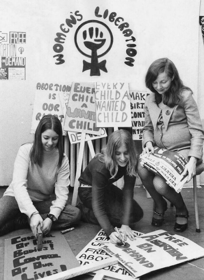 Mujeres luchando por la sanidad y el derecho al aborto en los años 60