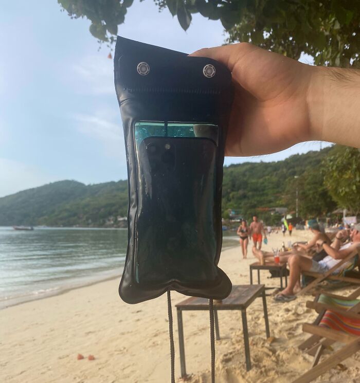 Acabo de comprar esta funda protectora subacuática en Tailandia y me fui a nadar con ella