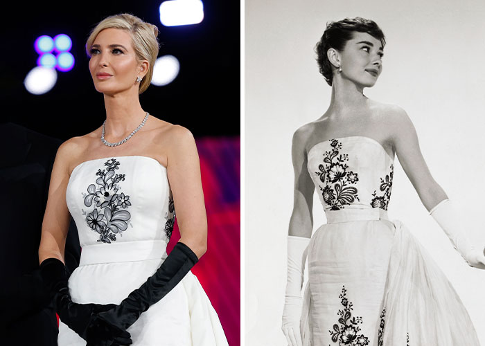 Celebridad recrea atuendo icónico del pasado con vestido blanco y guantes largos frente a foto en blanco y negro.