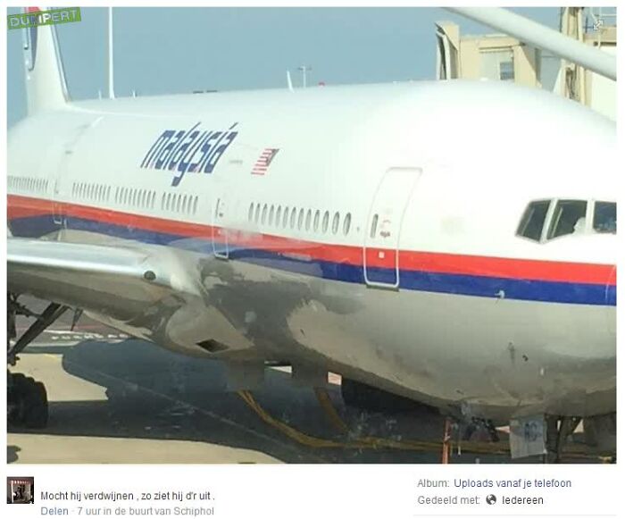 Avión de Malaysia Airlines en el aeropuerto, imagen que parece normal hasta que conoces su historia inquietante.