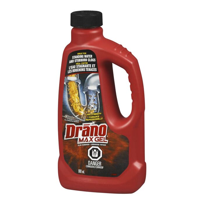Botella de gel rojo Drano para destapar tuberías, imagen relacionada con expertos en autopsias y hallazgos singulares.