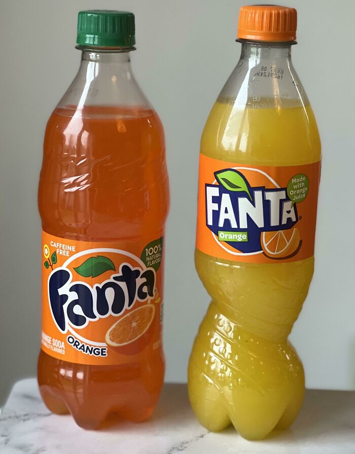 Botellas de Fanta naranja en dos presentaciones diferentes comparativas que ofrecen nueva perspectiva del mundo.