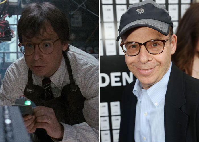 Actor reconocido de los 90 luciendo diferente hoy en día, mostrando el cambio de las icónicas estrellas de los 90.
