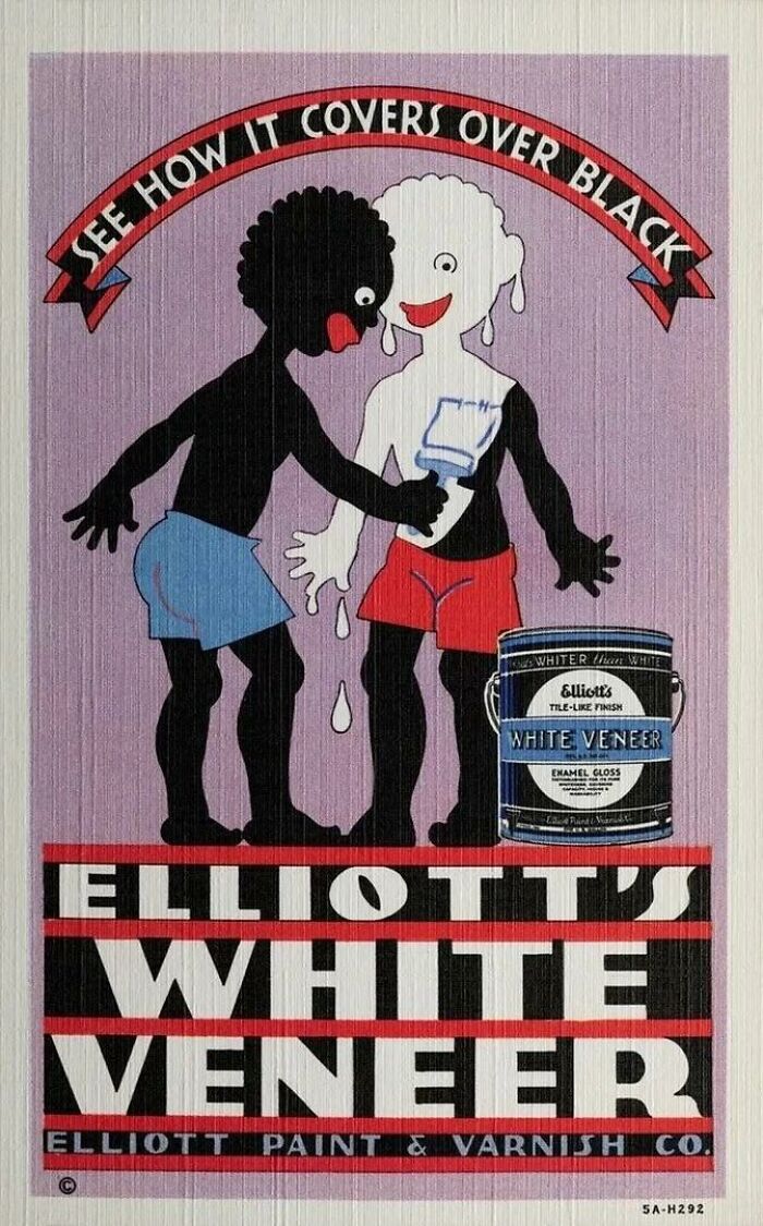 Anuncio vintage extraño que muestra normas culturales cambiantes usando pintura blanca para cubrir piel negra.