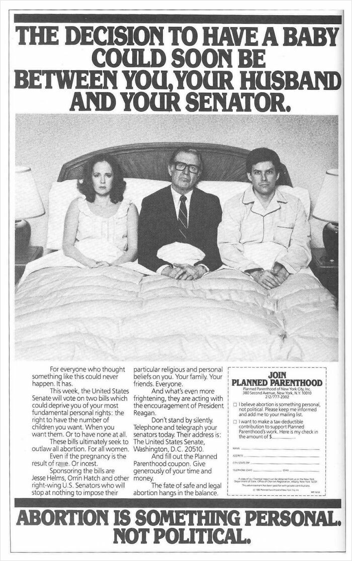 Anuncio vintage sobre aborto mostrando a una pareja y un senador en la cama, reflejando normas culturales cambiantes.