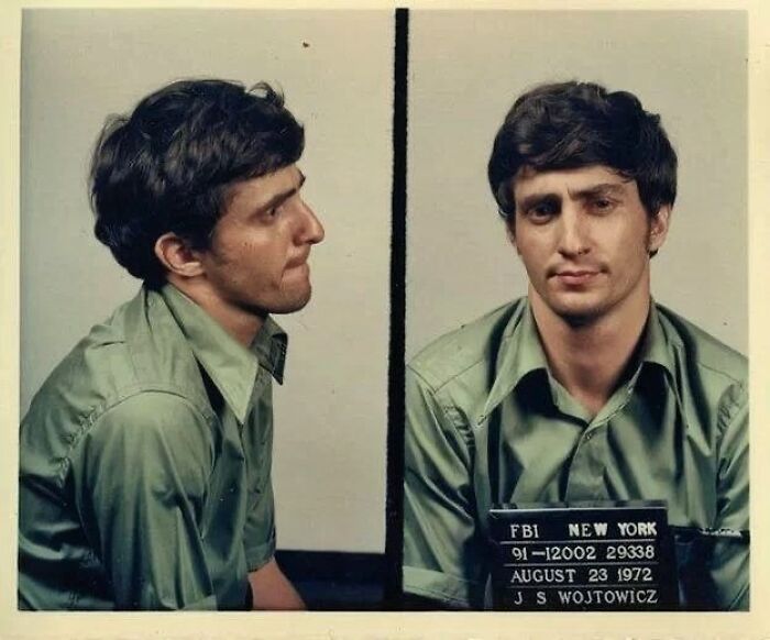 Foto antigua de ficha policial en Nueva York 1972, una de las 50 fotos viejas con contexto histórico revelador.
