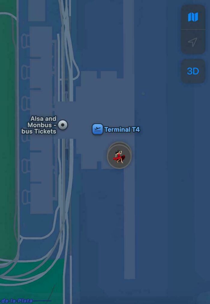 Mapa digital que muestra la ubicación inesperada de una foto de vacaciones con destino en Terminal T4.