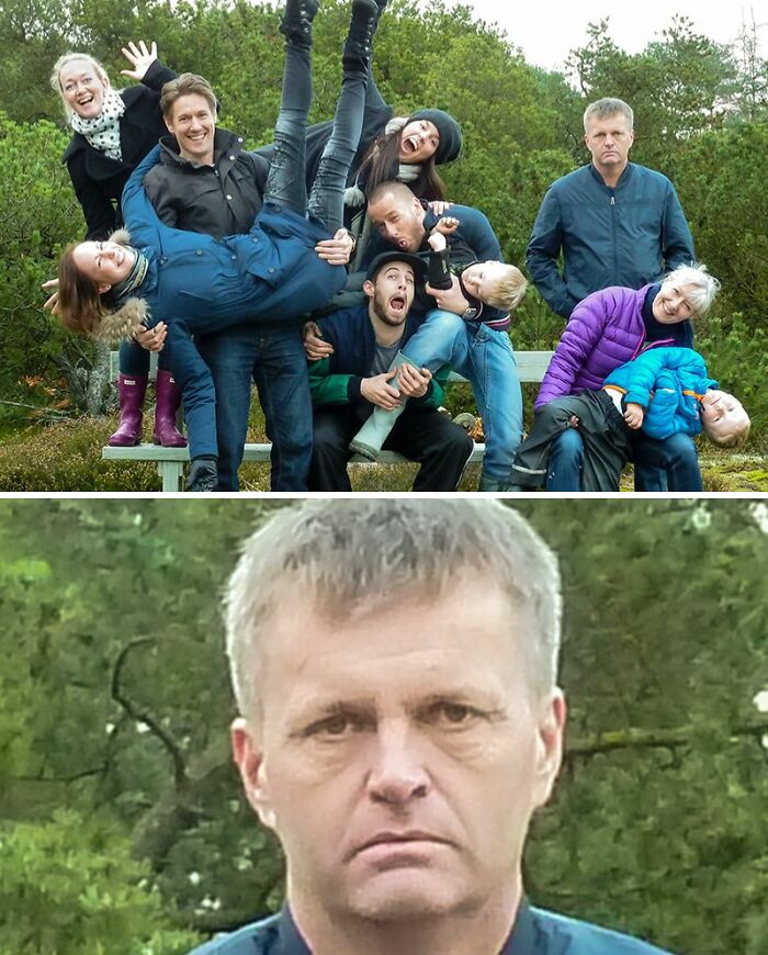Grupo familiar en foto divertida y torpe al aire libre con expresiones y poses muy incómodas y graciosas.