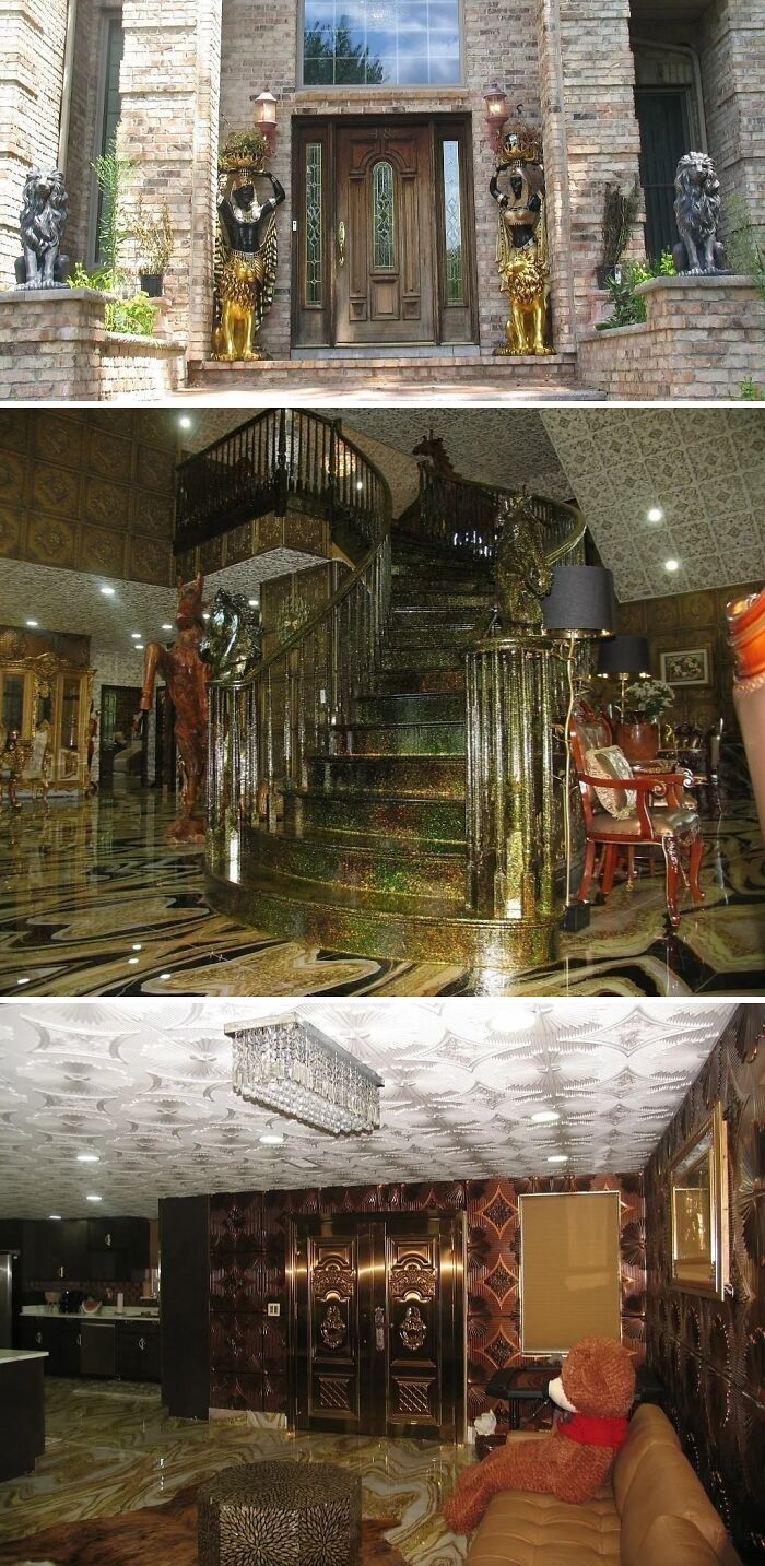 Entrada y escaleras de lujo con decoraciones extravagantes y brillantes en listados de Zillow que parecen falsos