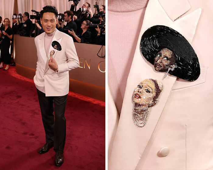 Hombre en alfombra roja con broche bordado detalle de rostros, ejemplo de desastres de moda en los Golden Globes 2026.